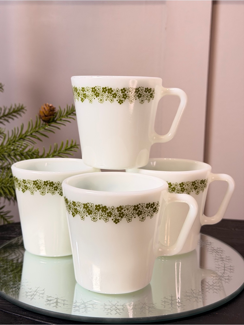 VTG 1970’s Pyrex Spring Blossom Green Mugs Milk Glass Crazy Daisy Cups Set of 4